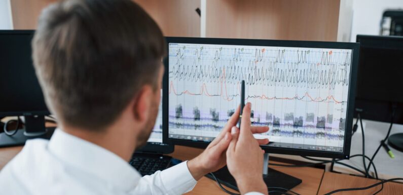 Cum se interpretează diagramele unui poligraf